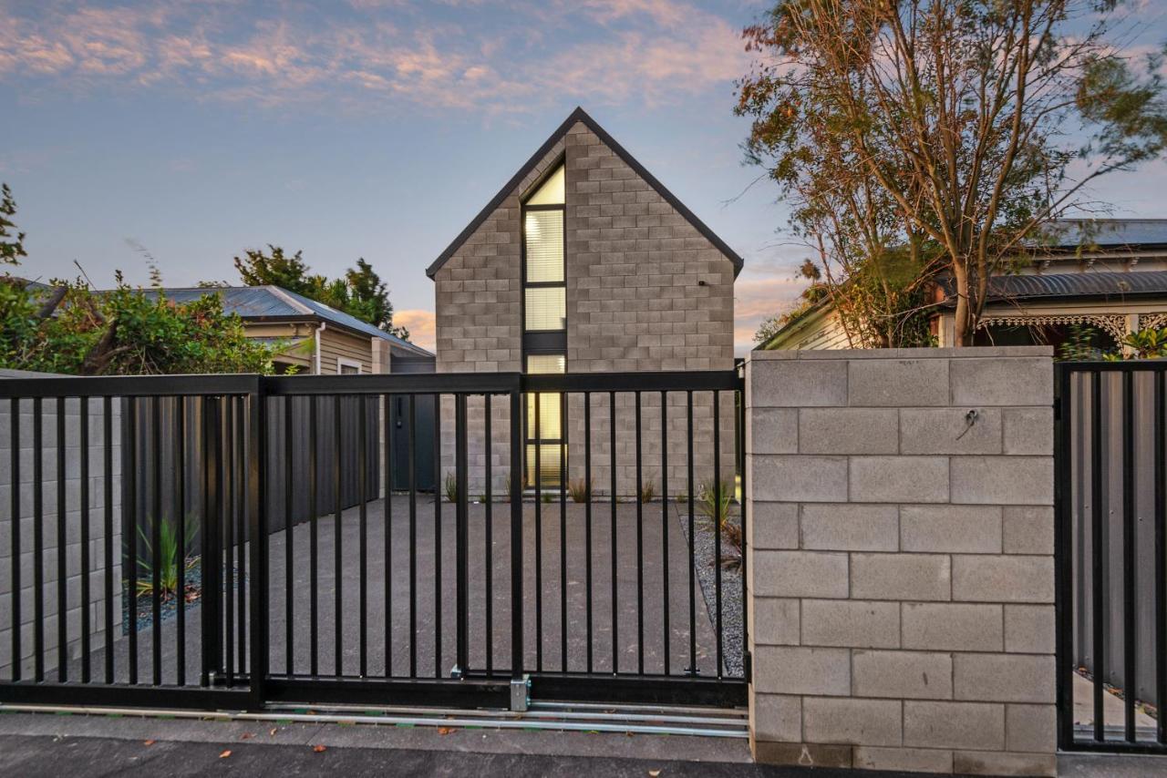 Derby Street Guesthouse Gaystay B&B Christchurch Exterior photo